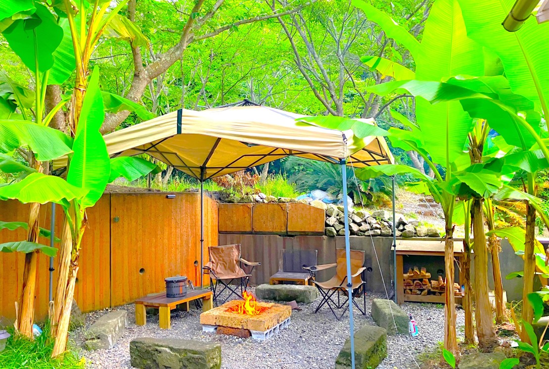 金谷バナナハウス｜千葉県・木更津・君津・富津｜焚き火を囲んで時間を気にせずたくさん語らえます😊