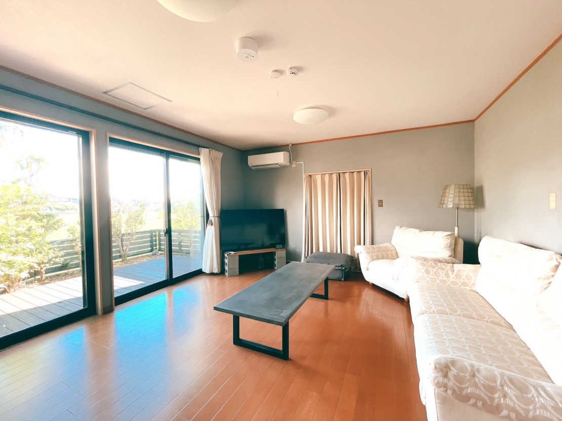 鹿児島県 霧島のコテージ｜おもや彩　OmoyaSaiの写真：リビング