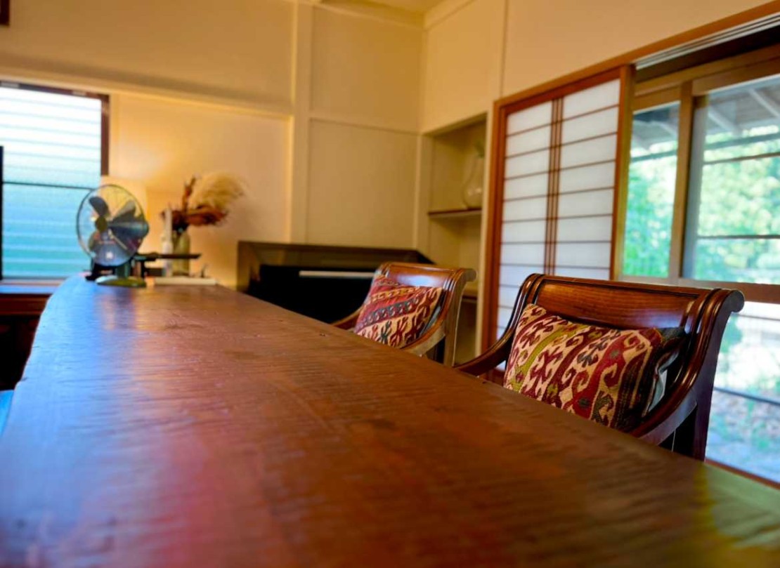 ラ・カミオ｜三重県・津・久居・美杉・松阪｜重厚な木の魅力を肌で感じる空間