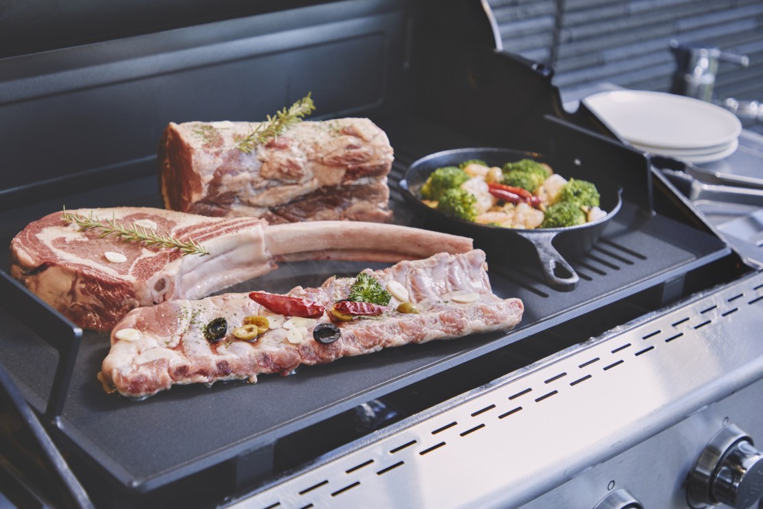 オーシャンリゾート館山 プールハウス｜千葉県・館山・南房総｜アメリカ製BBQガスコンロを常設