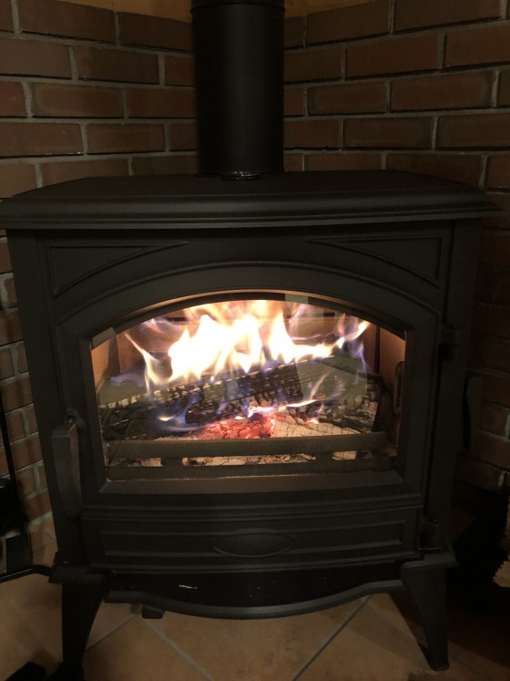 群馬県 北軽井沢・嬬恋・万座の貸別荘・コテージ｜Second House sch-sch（スクスク）：薪ストーブ