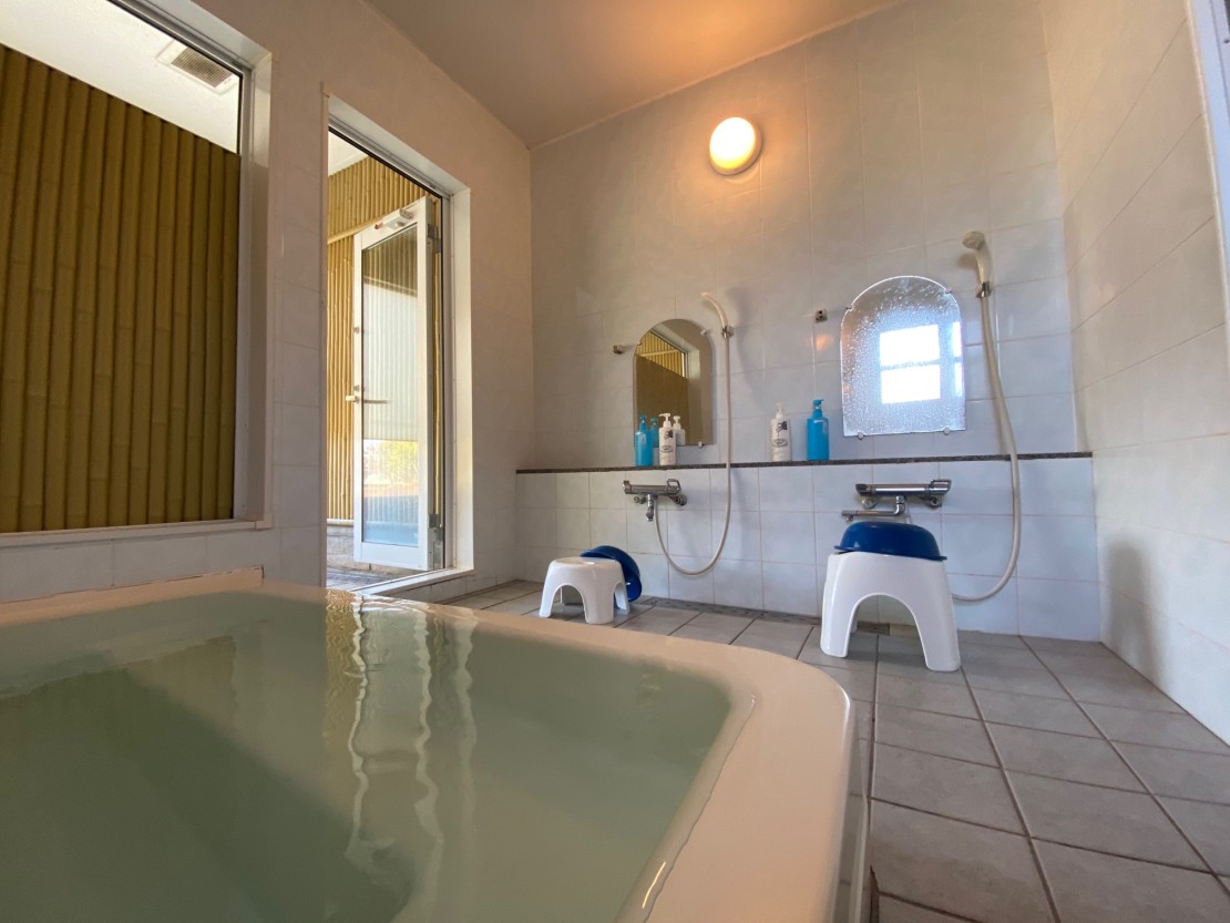 ラシェール南川奈｜静岡県・伊豆高原｜浴室は2カ所