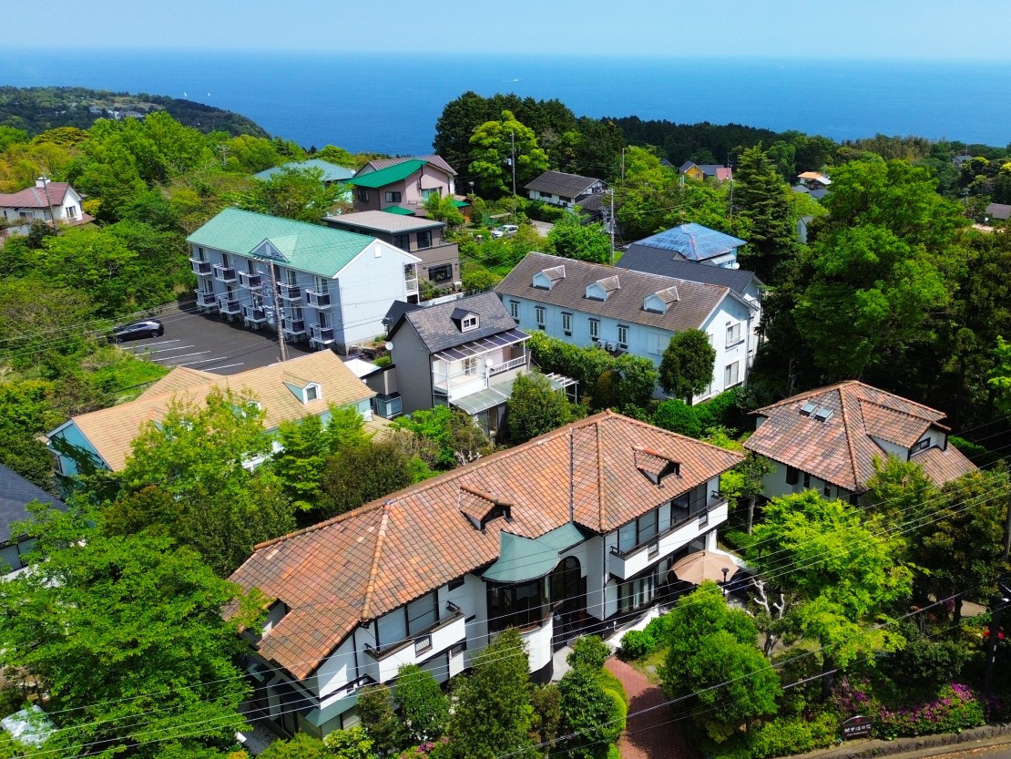 地中海の家｜静岡県・伊豆高原｜空撮ロケーション