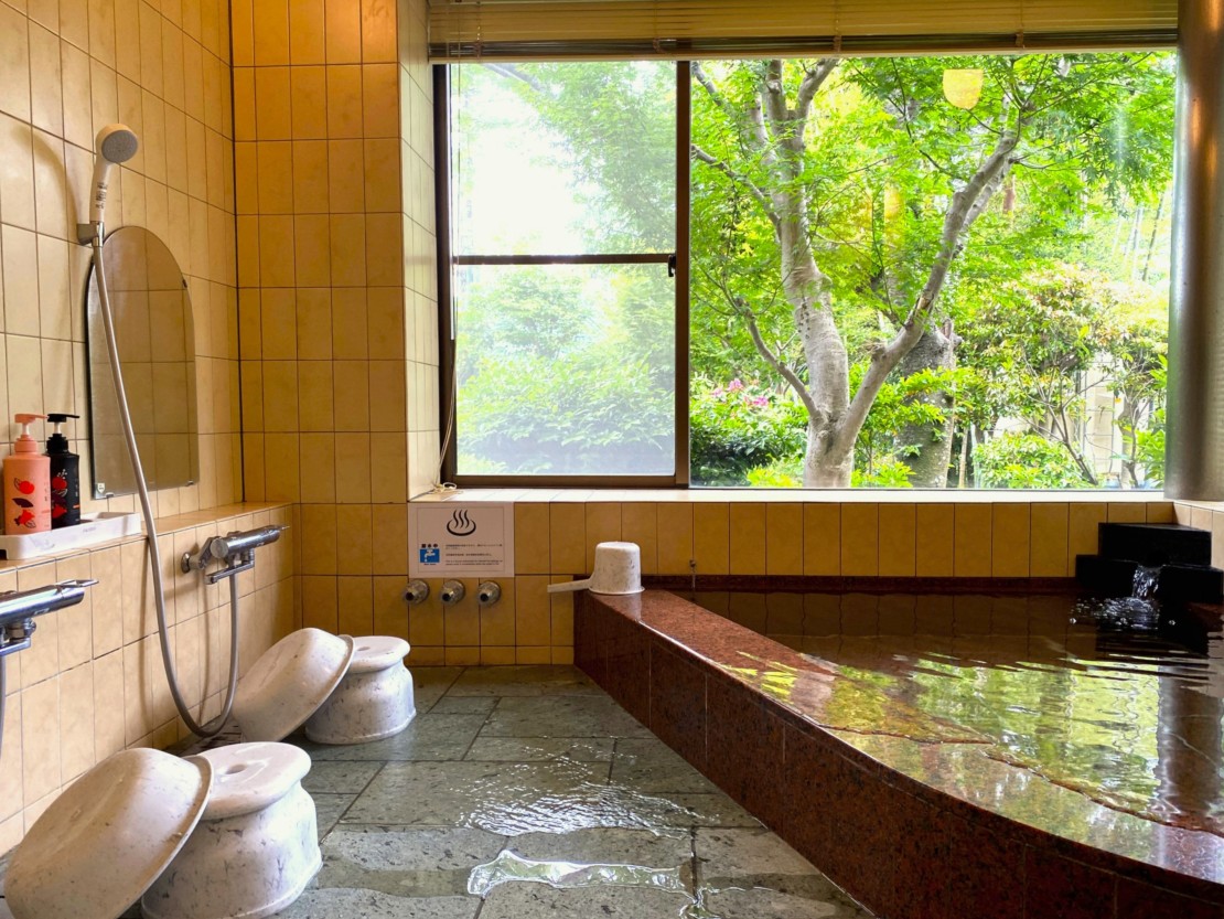 地中海の家｜静岡県・伊豆高原｜温泉大浴場