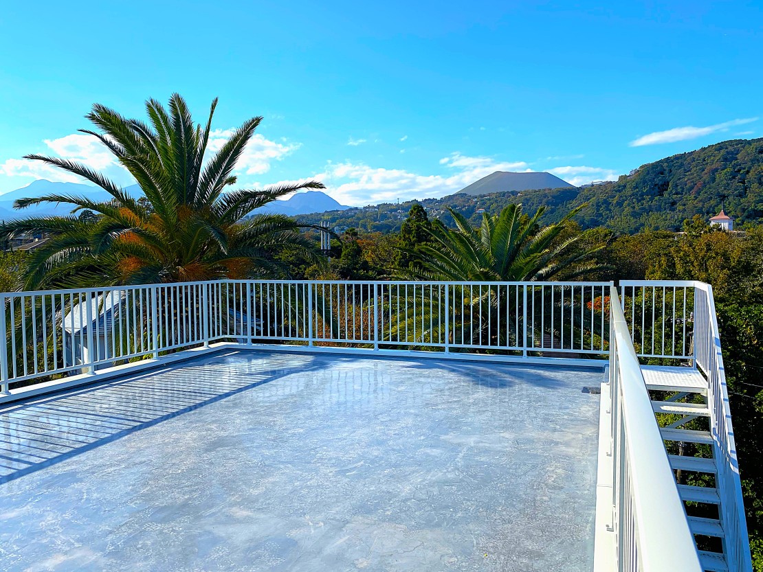 CLUB ROSARANCÈ IZU｜静岡県・伊豆高原｜大室山＆天城連峰