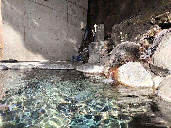 静岡県 伊豆高原の貸別荘・コテージ｜サウンドシャトー伊豆：露天風呂