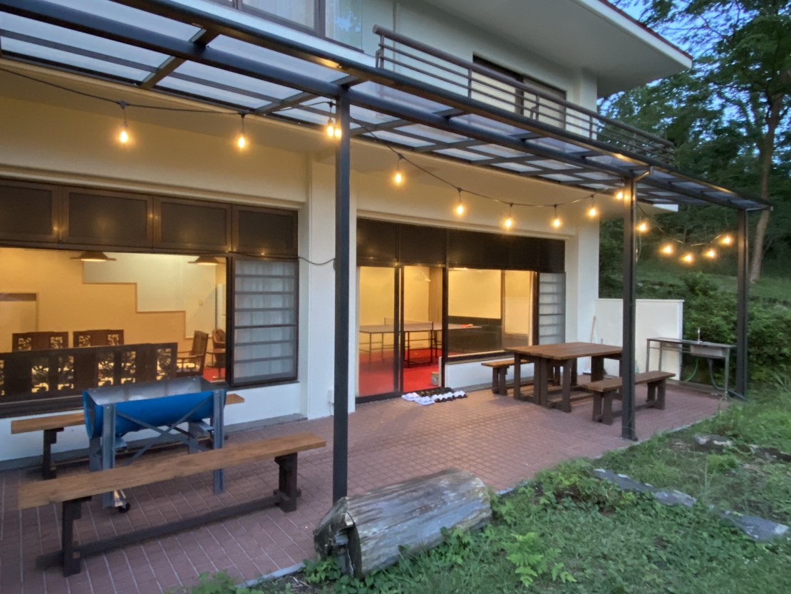 シャロンドレイク伊豆｜静岡県・伊豆高原｜BBQ屋根付き