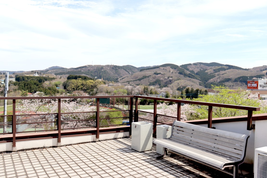 テルメ伊豆（旧　伊豆イグジット中央館）｜静岡県・中伊豆｜屋上喫煙所 rooftop smoking area