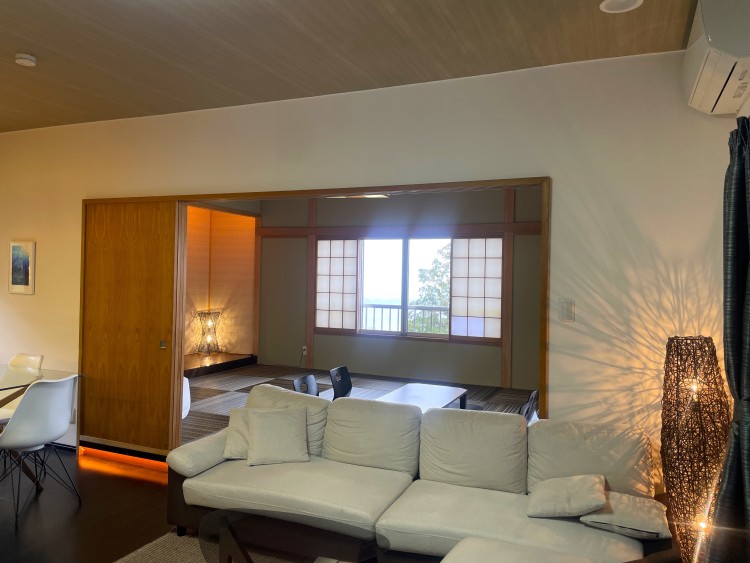 静岡県 熱海のコテージ｜熱海グランドビューテラスの写真：和モダン