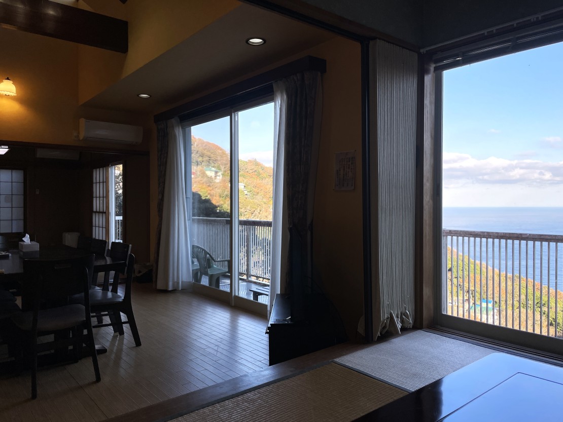 ATAGAWA　キャロットハウス｜静岡県・東伊豆｜全てのお部屋から海を望みます