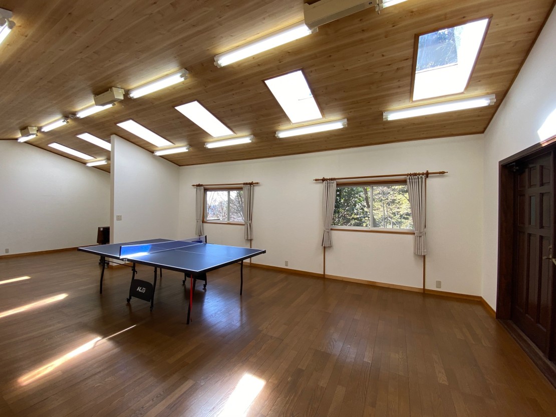 静岡県 熱海のコテージ｜熱海アトリエの写真：多目的ホール１ multipurpose hall 1