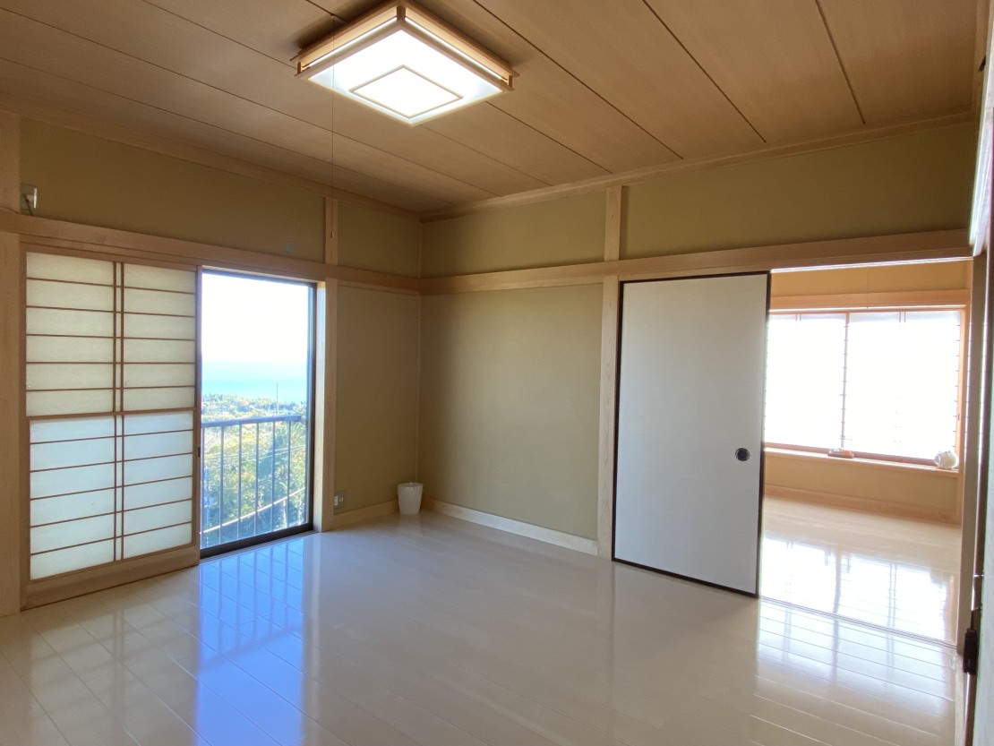 Shining Blue IZU（シャイニングブルー伊豆）｜静岡県・伊豆高原｜客室　guest room