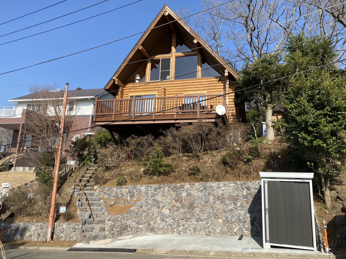 南箱根タントンハウス｜静岡県・中伊豆｜ログハウスの外観