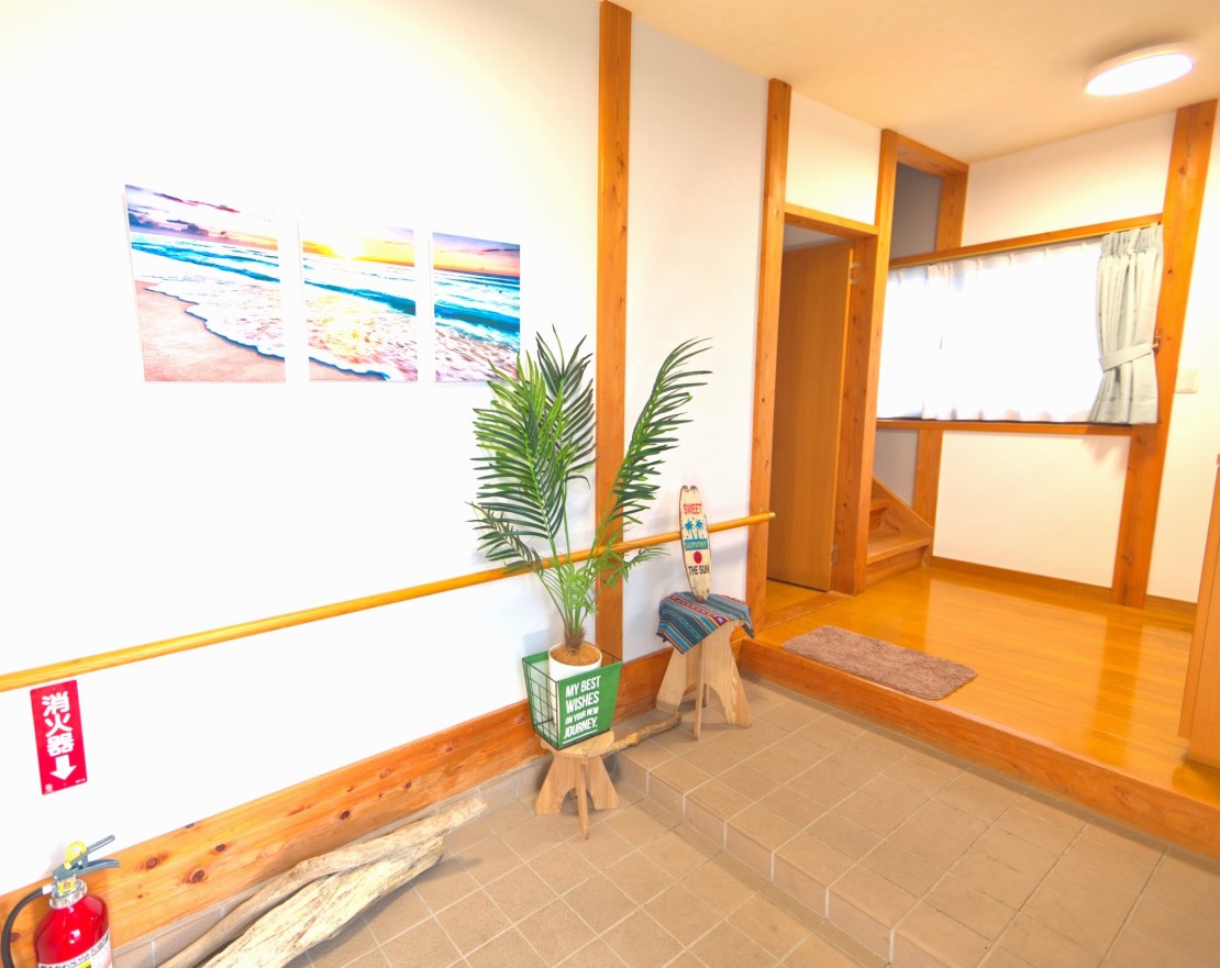 ocean villa mint｜千葉県・館山・南房総｜リゾート感溢れる玄関♪