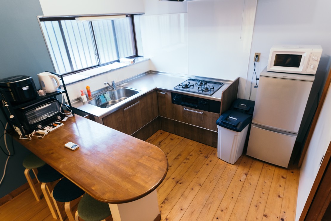 ocean view mint｜千葉県・館山・南房総｜リノベーションしたてのキッチン