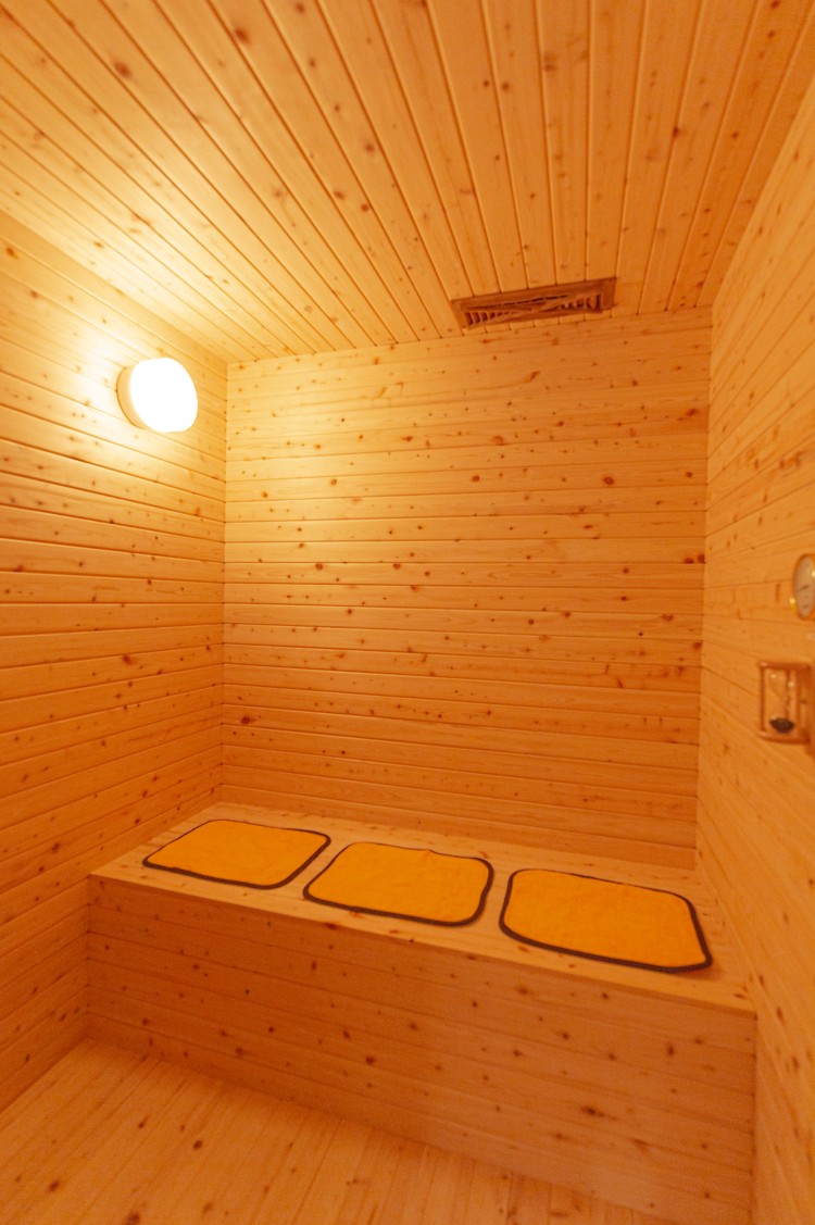 大阪府 新大阪・江坂・十三・塚本のコテージ｜庭之宿 新大阪 日本庭園の家の写真：サウナ