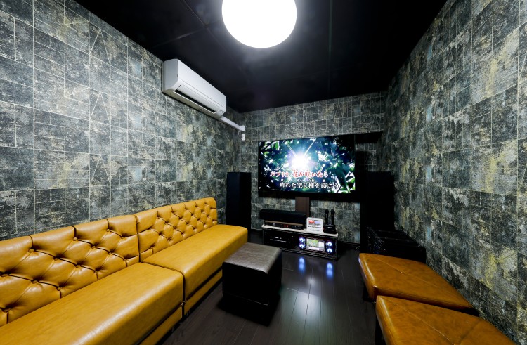 大阪府 新大阪・江坂・十三・塚本のコテージ｜庭之宿 新大阪 日本庭園の家の写真：カラオケ