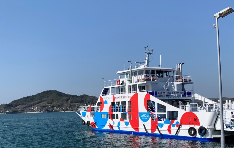 広島県 福山・尾道のグランピング｜Island Camp 百島の写真：船で行く特別な旅路