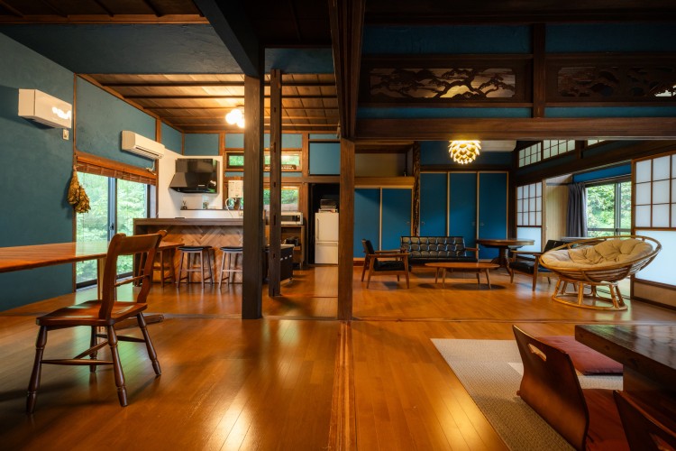 新潟県 柏崎・寺泊・長岡・魚沼（湯之谷）のコテージ｜In Uteroの写真：広々室内