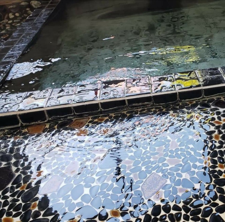 群馬県 四万・吾妻・川原湯のコテージ｜古民家の宿 金木の写真：温泉♨️源泉100%掛け流し