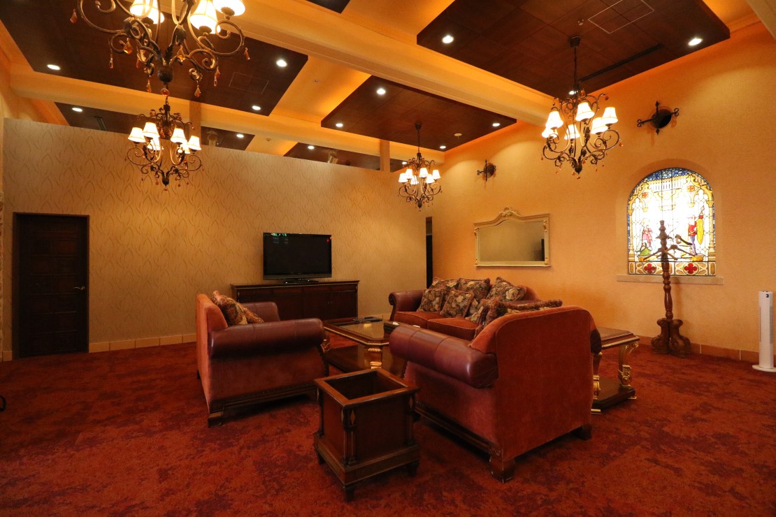 伊豆高原 Villa Michael｜静岡県・伊豆高原｜イタリアンクラシックで非日常空間を体感！