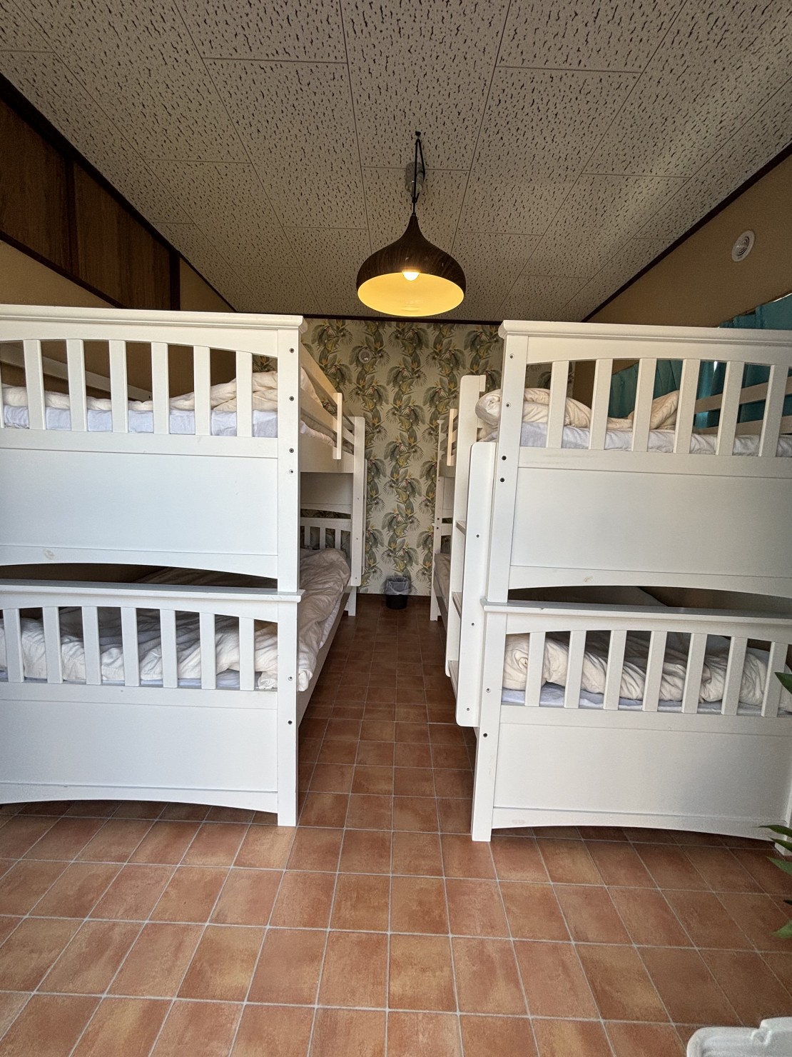 シグナルリゾート｜千葉県・九十九里・銚子｜2階左　洋室
シングルサイズ2段ベッド×2