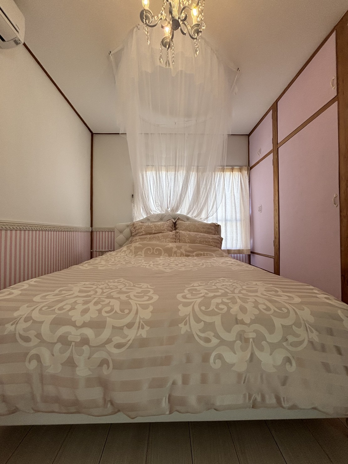 シグナルリゾート｜千葉県・九十九里・銚子｜2階中央　洋室
ダブルベッド×2