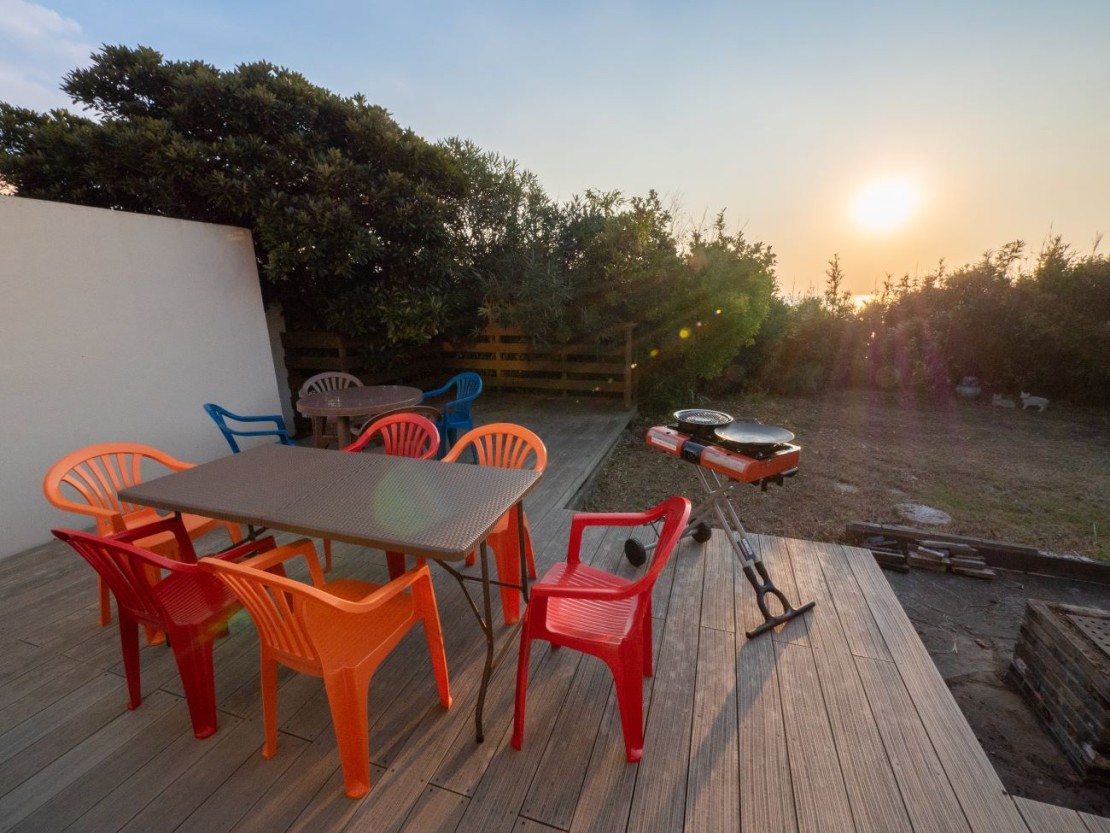 Rivage Blue｜千葉県・木更津・君津・富津｜別荘 デッキ