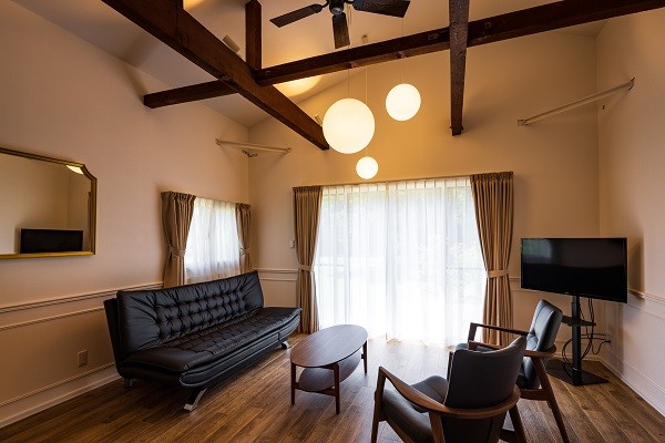 アルプスシャレー｜山梨県・八ヶ岳・清里・小淵沢・大泉｜リビングルーム