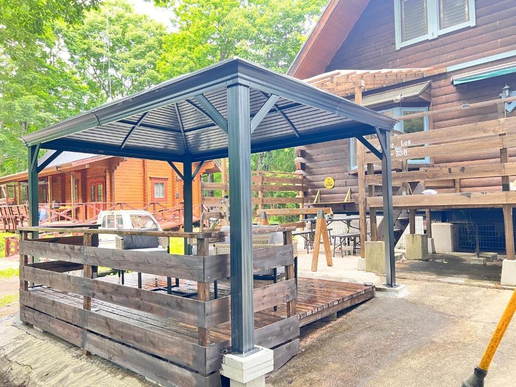 コテージLog｜栃木県・那須・板室｜テラス