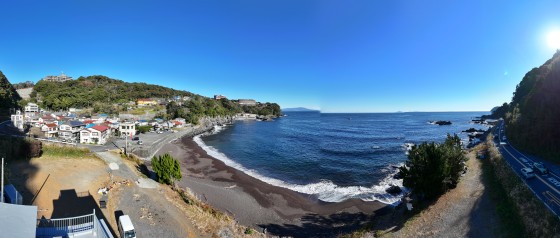 静岡県 伊豆高原の貸別荘・コテージ｜波空-Akazawa-：川遊び