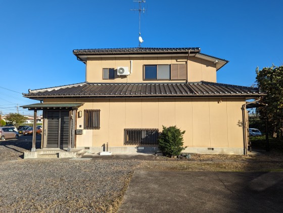 福島県 郡山の貸別荘・コテージ｜f life house：無料駐車場
