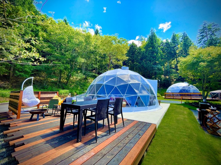 WORKATION RESORT THE FOREST｜山梨県・大月・都留のプラン写真｜直径6MのFOREST DOME。セミダブルベッド2台完備のロマンティックドームで星空を満喫！
