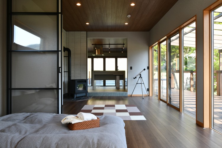 千葉県 勝浦・鴨川のコテージ｜BON-MAL TREEの写真：開放的な間取り