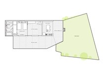 BON-MAL TREE｜千葉県・勝浦・鴨川の間取り写真｜アイランドキッチン、バスルーム、ベッド２台、布団２組