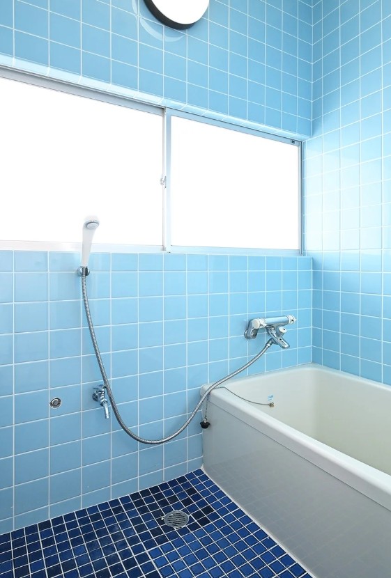 HIROBA　BY　BON-MAL｜千葉県・勝浦・鴨川｜シャワールームも完備