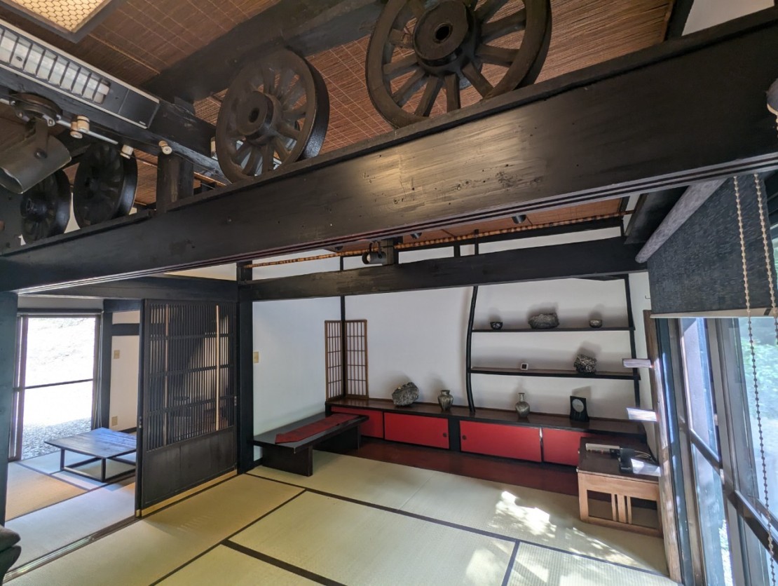 UTSUWA【器】｜愛知県・三河｜古材をふんだんに用いた内装