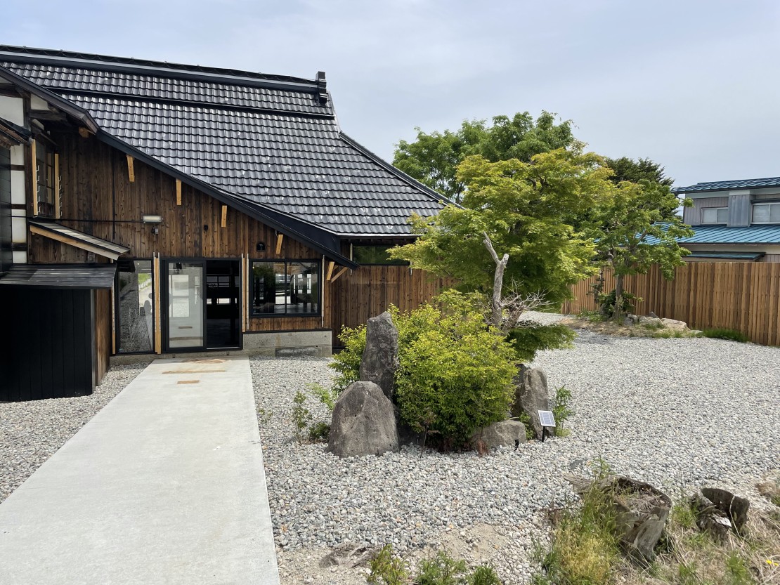 いにしえの宿おへそ｜山形県・米沢・置賜｜裏庭