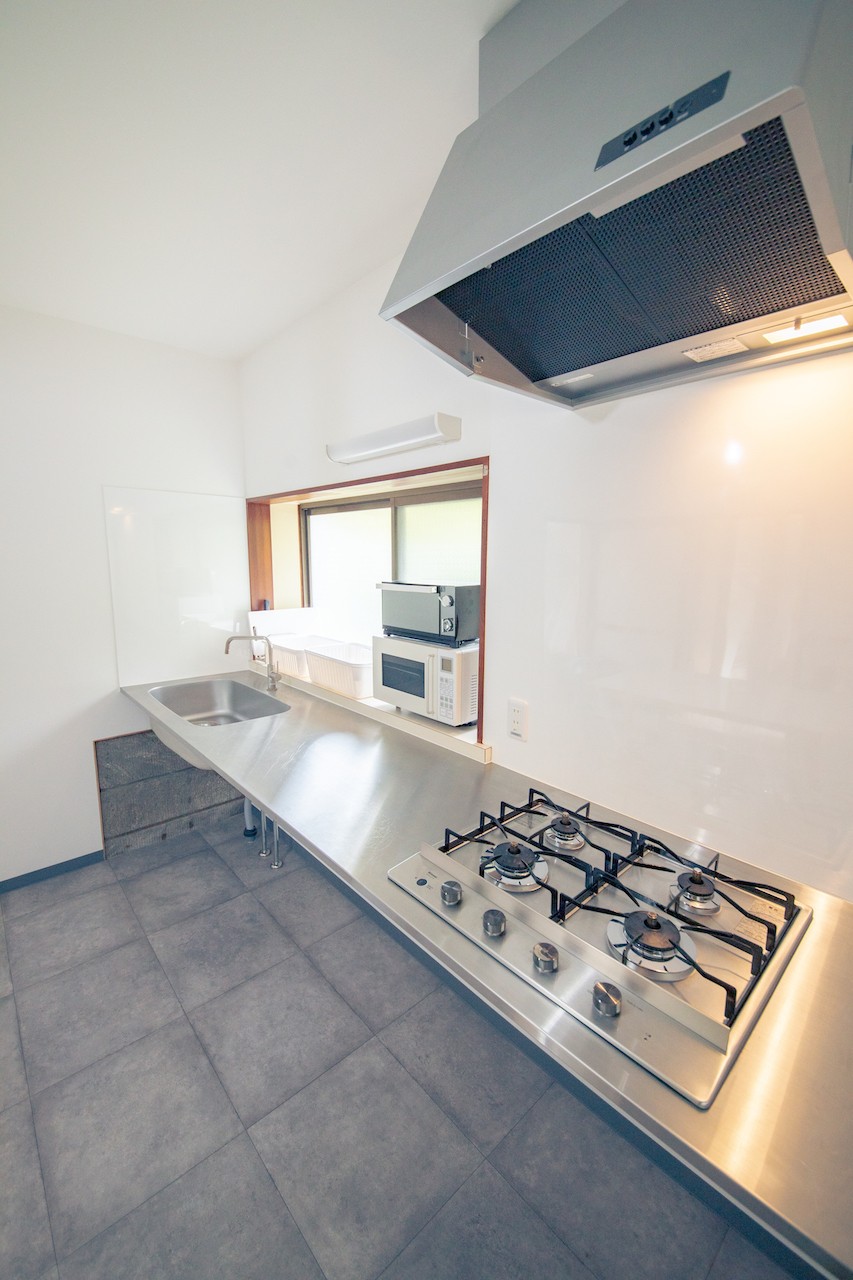 HANNOSUKE（半之助）｜千葉県・木更津・君津・富津｜キッチンのコンロは3口ございます