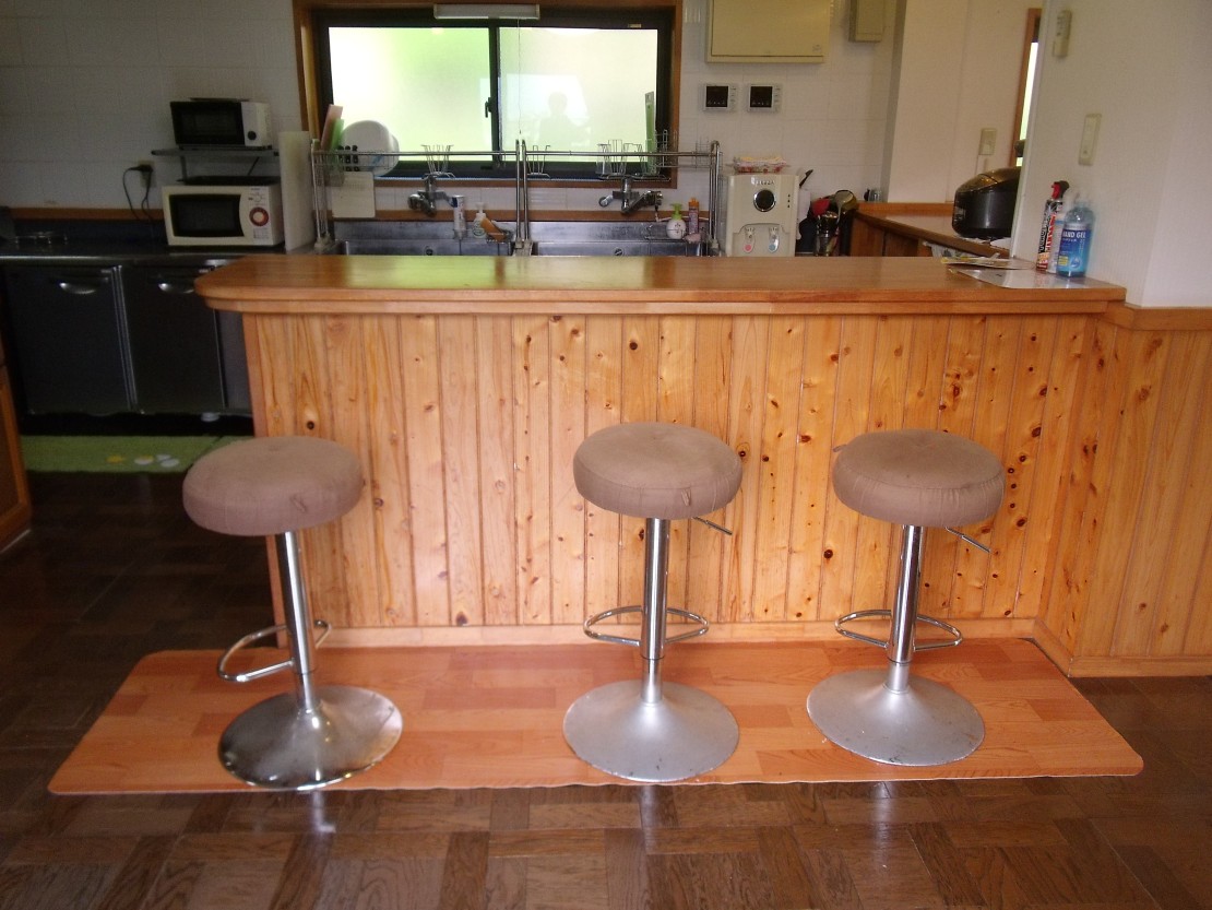 ポパイテンキャンプ場　ゴールドハウス(1棟貸切)｜兵庫県・姫路・赤穂・播磨｜カウンターキッチン