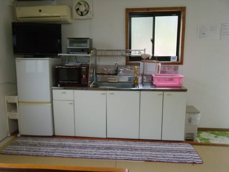 兵庫県 姫路・赤穂・播磨のコテージ｜ポパイテンキャンプ場　バンガロハウス(1棟貸切)の写真：室内