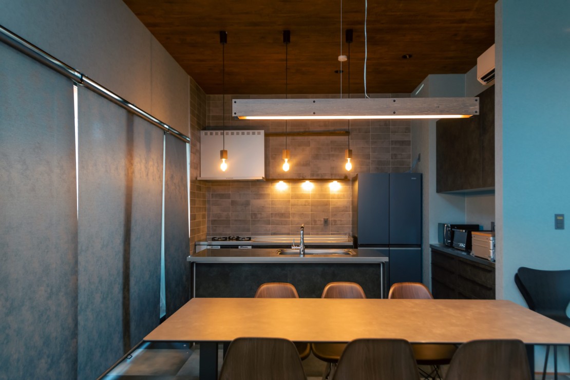 デュエットリゾート名倉レジデンス｜千葉県・館山・南房総｜2025.7.25オープンの貸別荘です。
名倉海水浴場目の前。絶景オーシャンビュー