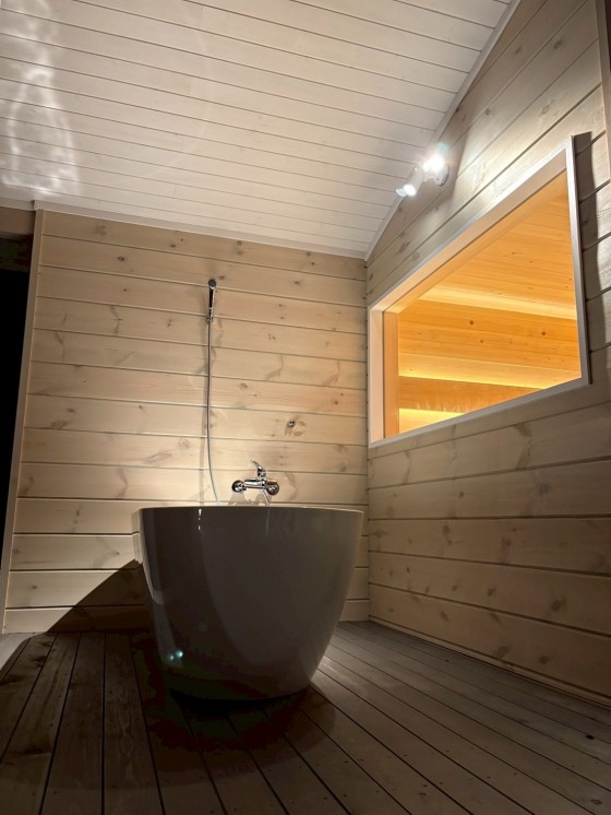 群馬県 北軽井沢・嬬恋・万座の貸別荘・コテージ｜Second House kukka (クッカ）：露天風呂