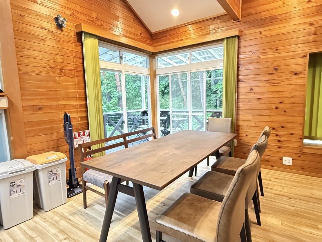 コテージ３３｜栃木県・那須・板室｜ダイニング
