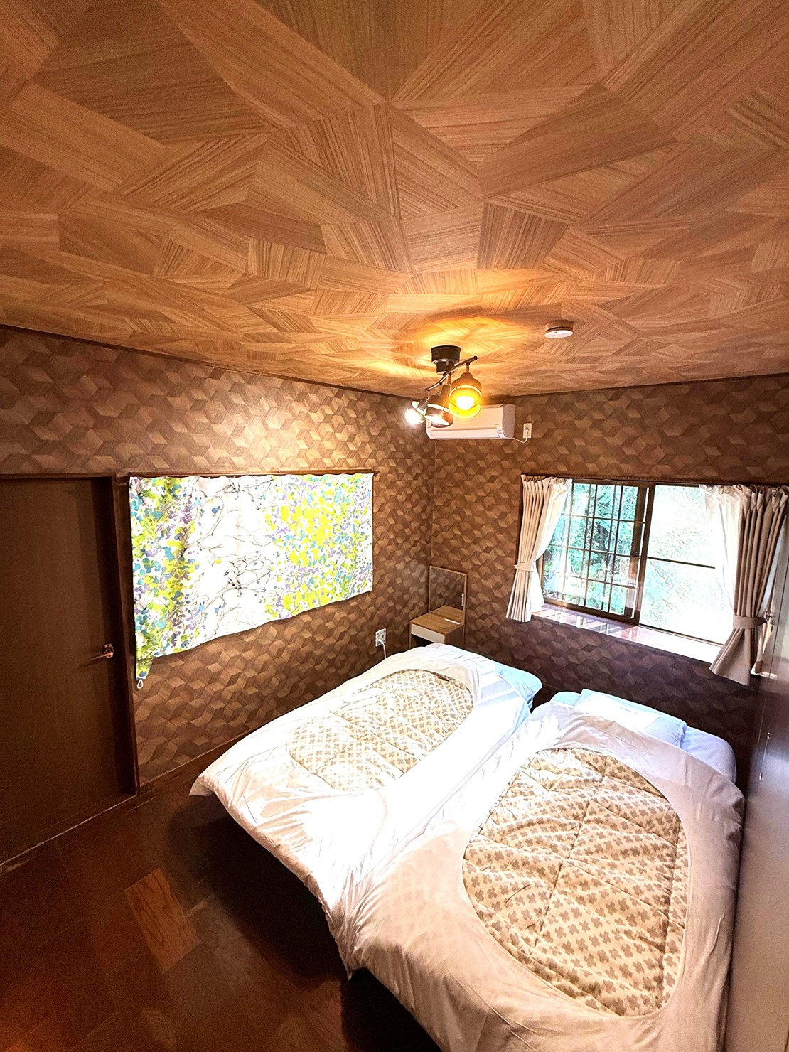 那須の貸別荘　コテージさくら｜栃木県・那須・板室｜2F　低床べッド付き寝室C