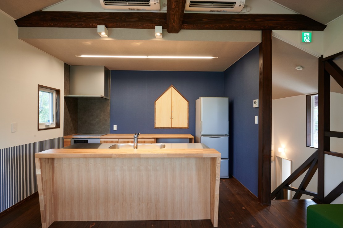 家族コテージ ノトイエ ６号棟セジュール｜石川県・輪島・能登｜アイランド型のキッチンで、
パーティーに最適です！