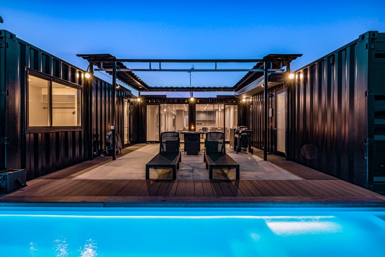 千葉県 九十九里・銚子のコテージ｜RIVIERA Kujukuriの写真：テニスコート付きの1日1組限定1棟貸切の宿