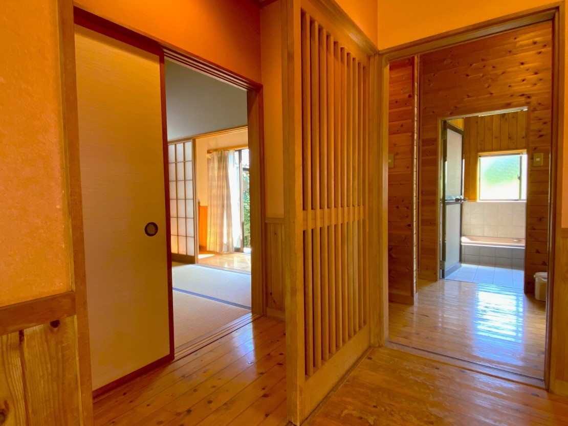 大型貸別荘　リュウエイ｜静岡県・東伊豆｜花椿館内