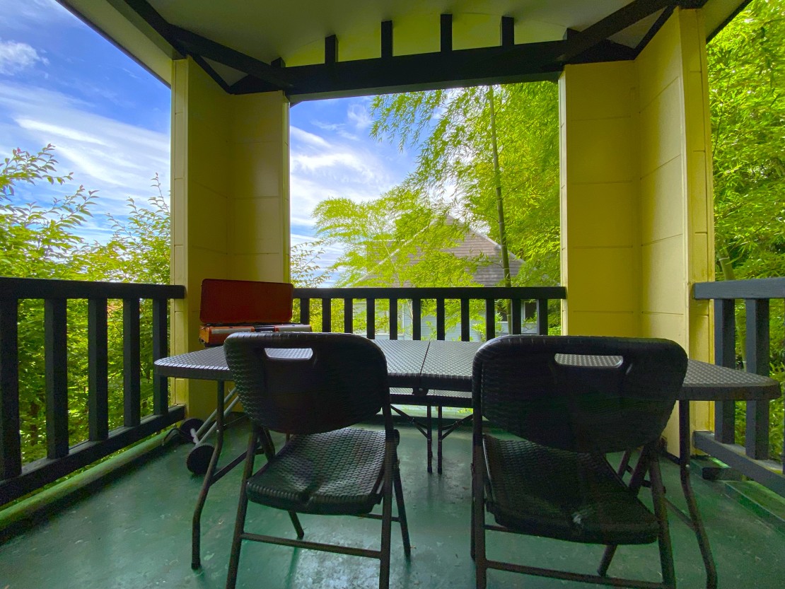 ESPERANCÈ 伊豆｜静岡県・伊豆高原｜BBQテラスは屋根付き♪