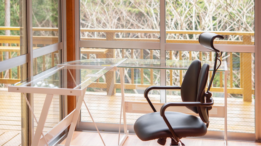 森のコテージViVi｜静岡県・熱海｜緑に囲まれてワーケ―ション♪